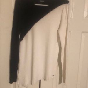 DKNY Asymmetrical Sweater - Black/white Size Medium